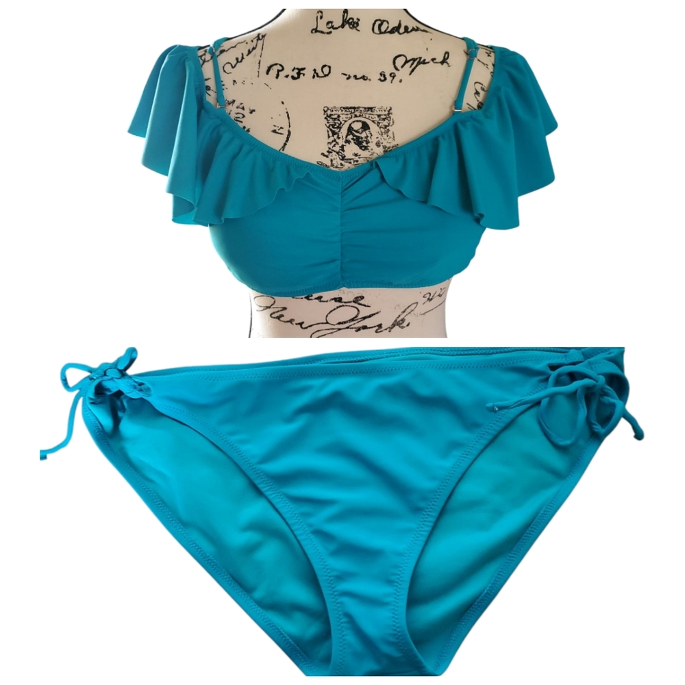 Raisins Women's Teal Ruffle Bikini Set Size XL